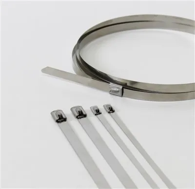 Abraçadeiras de metal longas